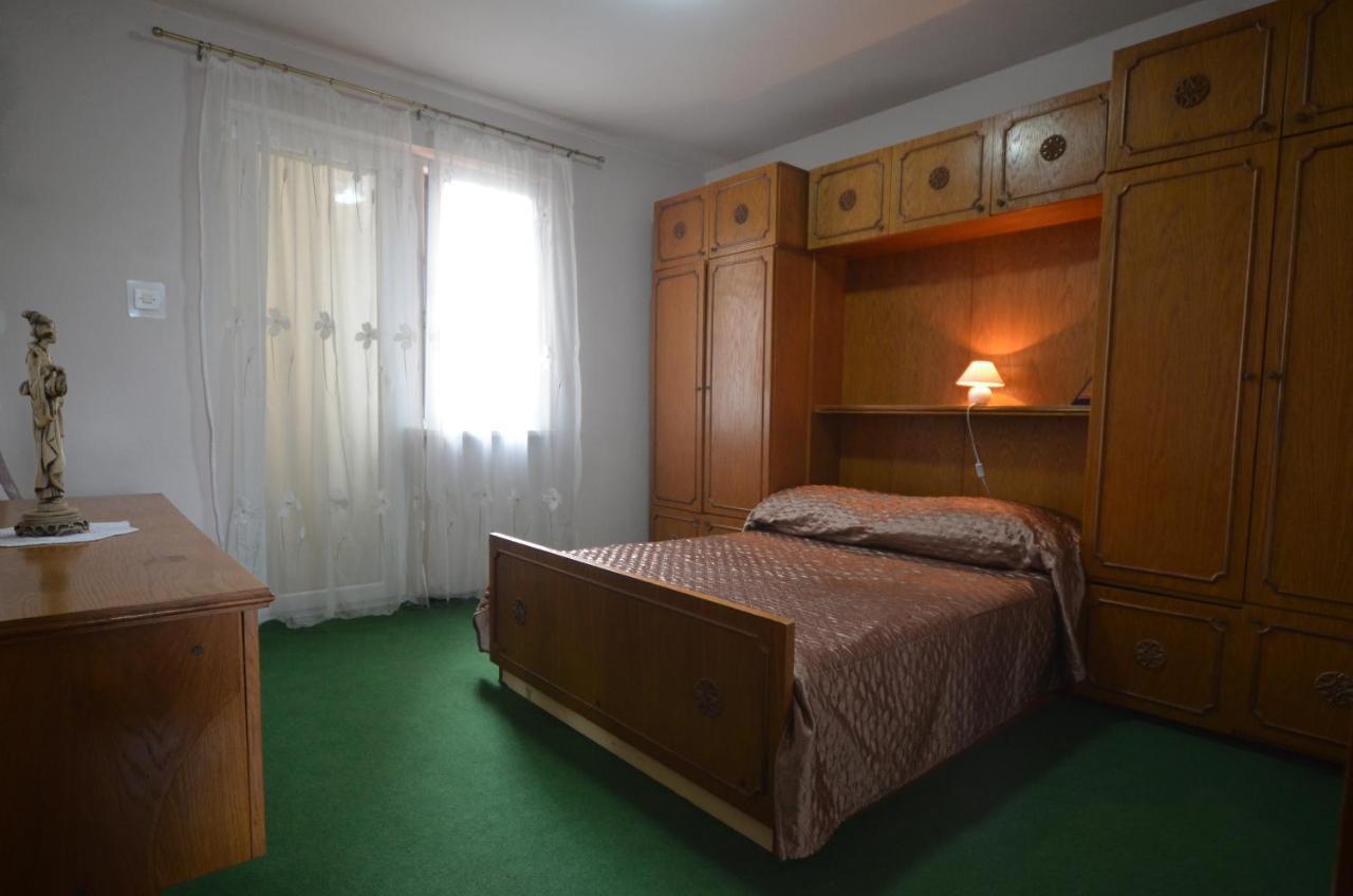 Condominium Apartment Rovinj Exterior photo