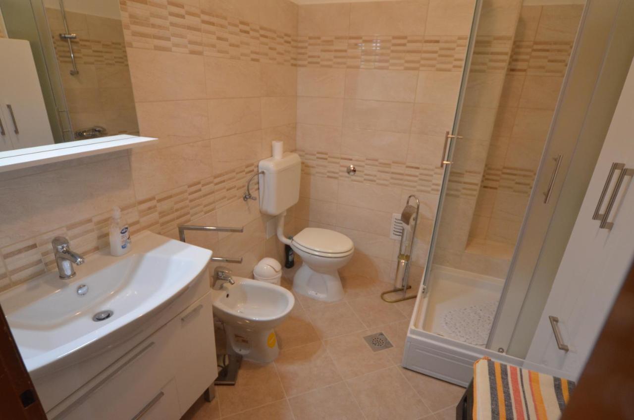 Condominium Apartment Rovinj Exterior photo